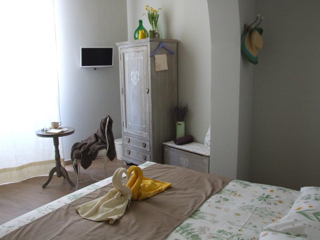 La Casa Di Alessio Bed & Breakfast Lecce Room photo